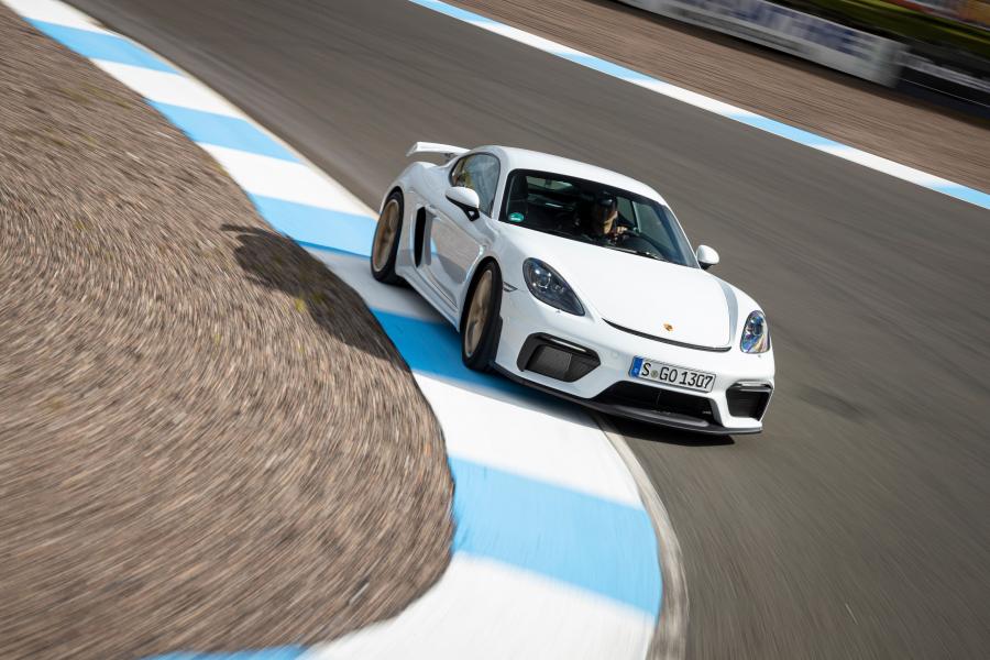  Porsche 718 Cayman GT4 (982C) 2019 года  (WW) (фото 98 из 190)